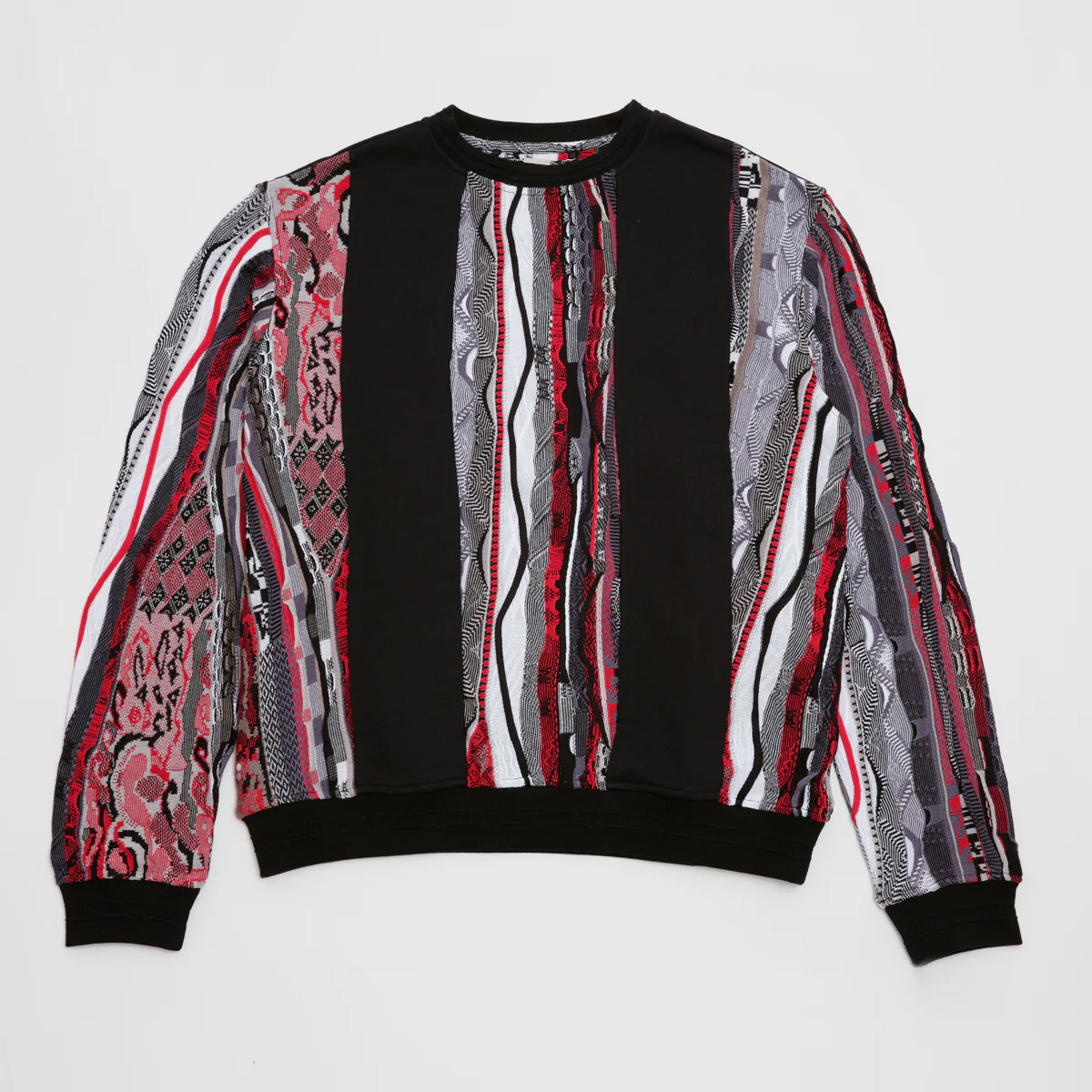 COOGI Sweater Pieced Fleece Crew-Red-Black - Image 2