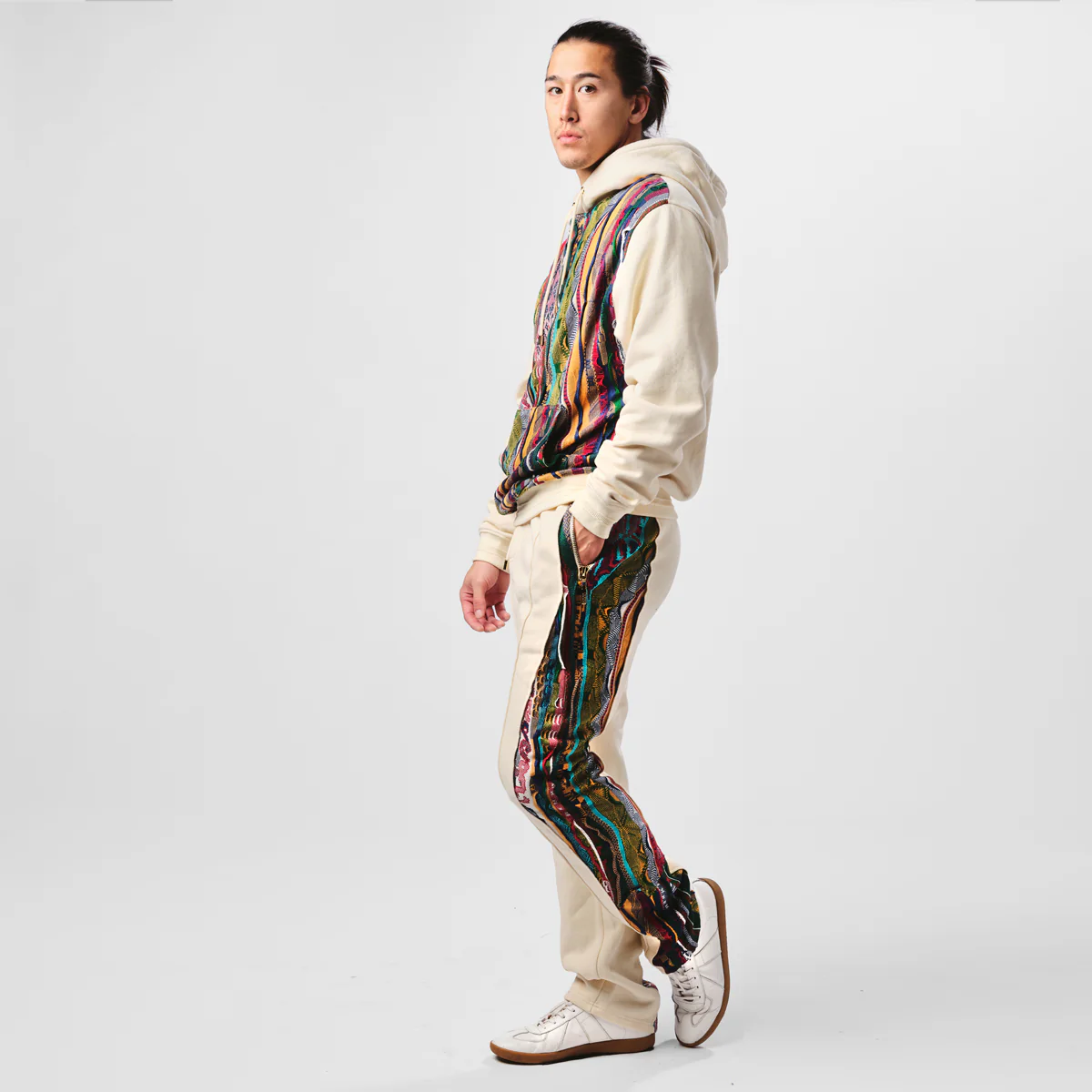 COOGI Sweater Pieced Fleece Jogger - Classic - Image 4