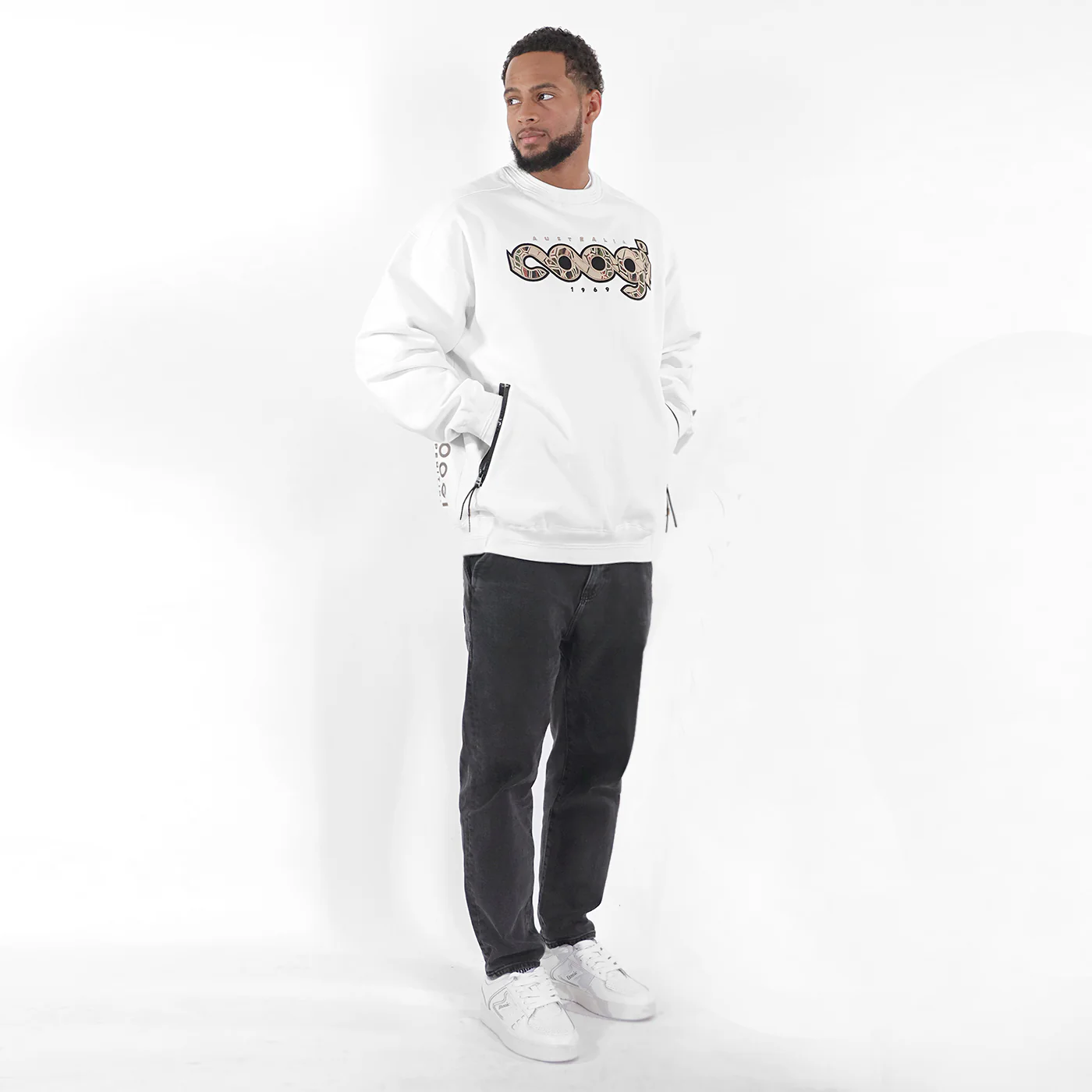 New - COOGI Applique Fleece Crew - Image 3
