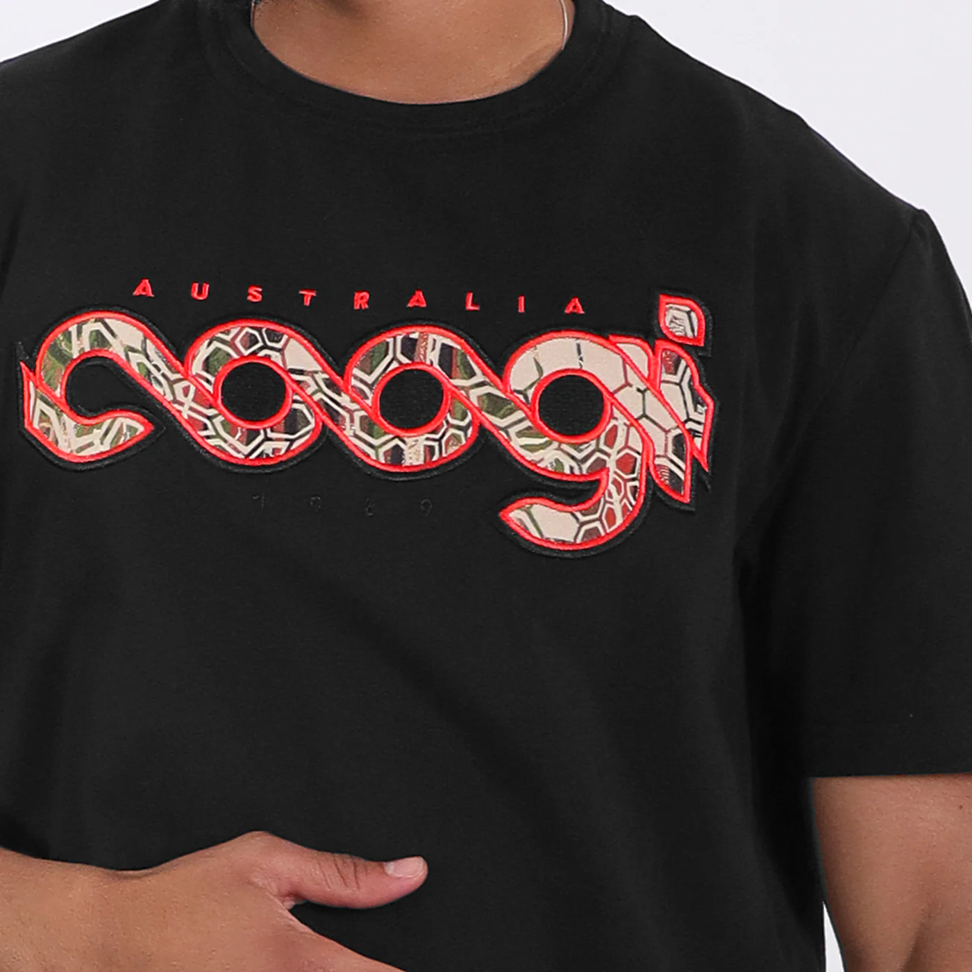 New - COOGI Applique Tee - Image 4