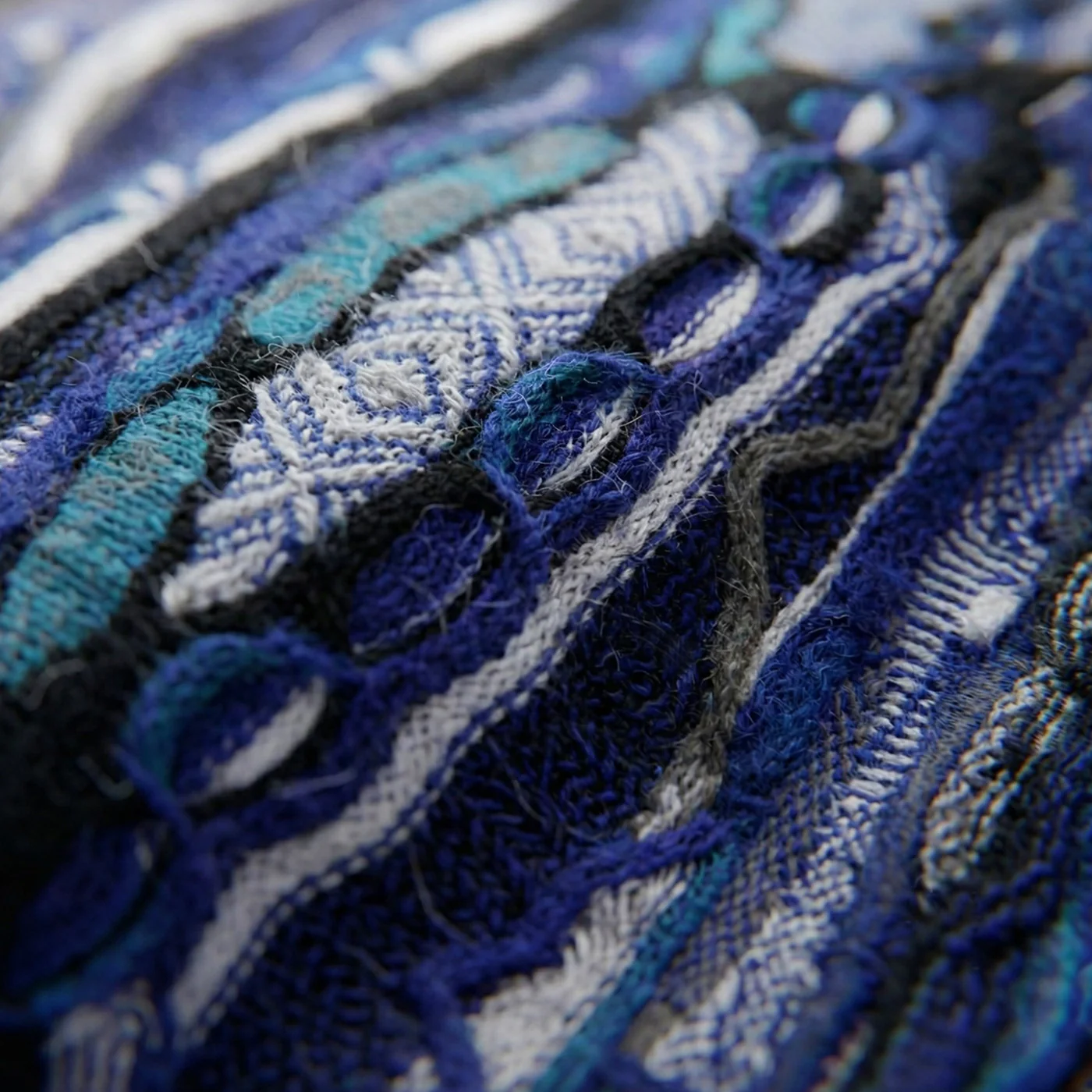 New - COOGI Canberra Crewneck - Image 9