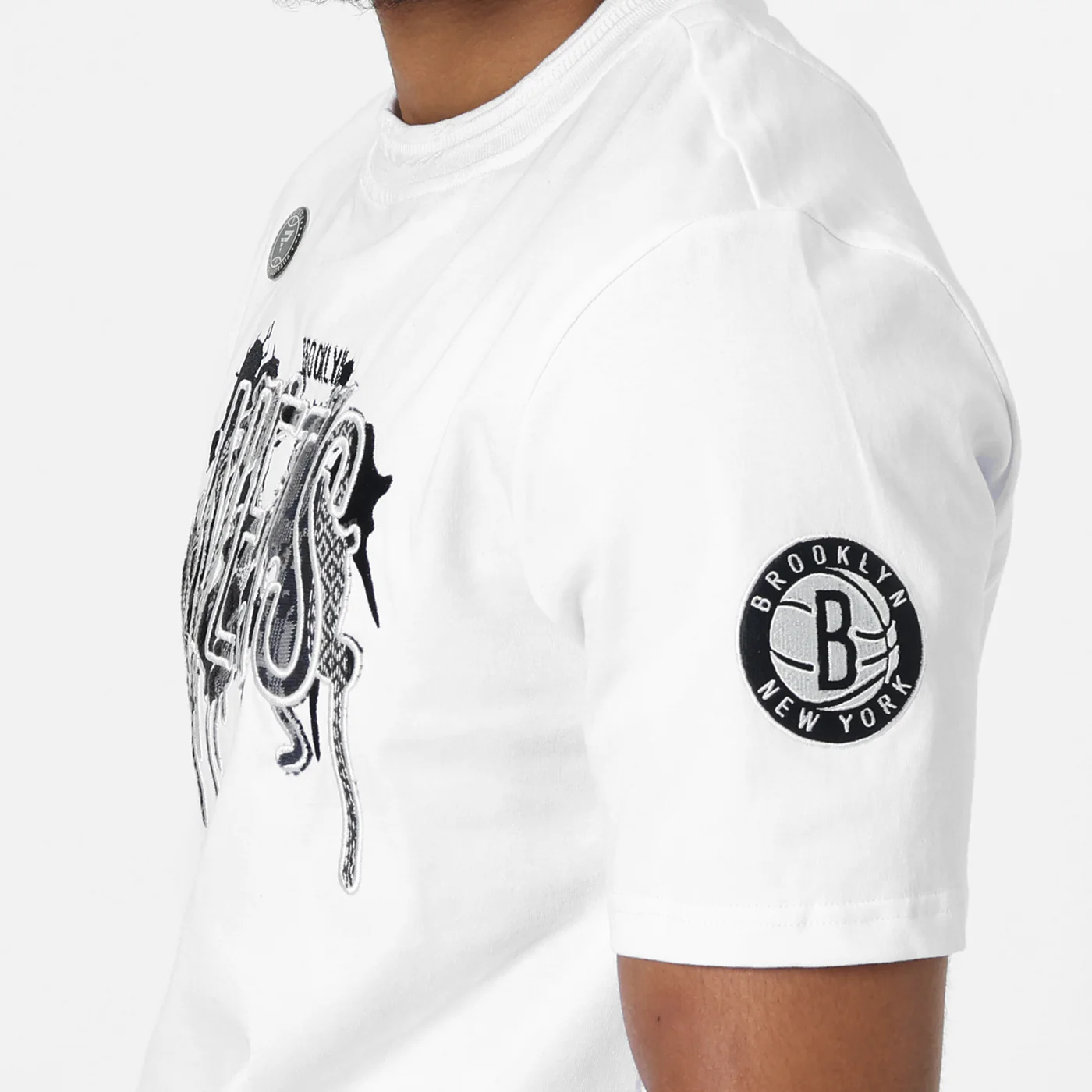 New - COOGI X NBA X Protege - Brooklyn Nets Tee - Image 5